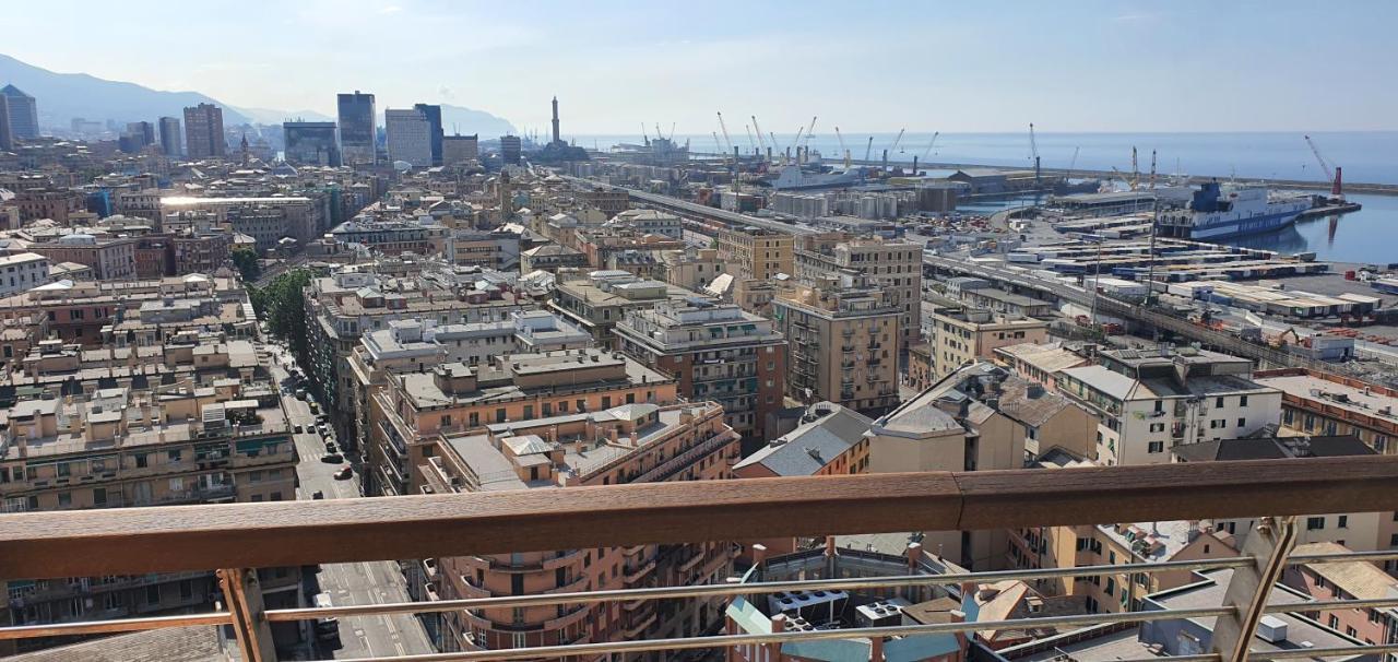 Апартаменти Attico Con Vista Su Genova Екстер'єр фото